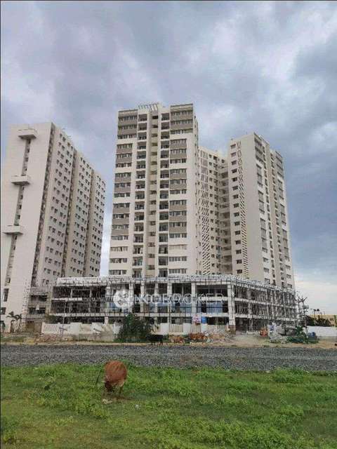 2 BHK Flat In Godrej Azure For Sale  In Padur