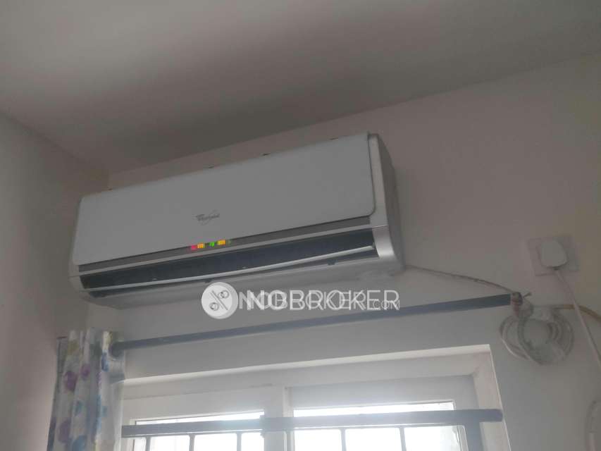 2 BHK Flat In Godrej Azure For Sale  In Padur