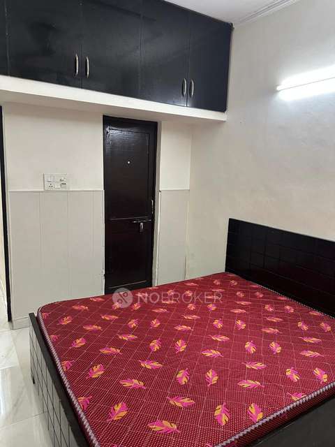 1 BHK Flat In Ardee City for Rent  In Sector 52