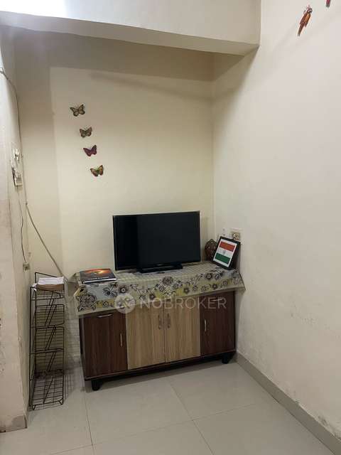 1 BHK Flat In Shree Vardhaman Nagar Building 2 For Sale  In Bhayandar East