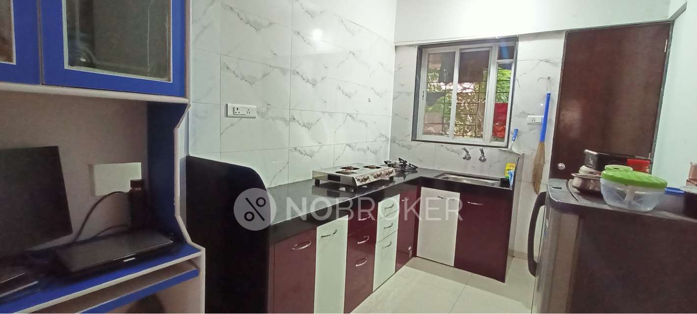 Shared Room for Female In 2 BHK  In Sk Krishna Kamal In Baner