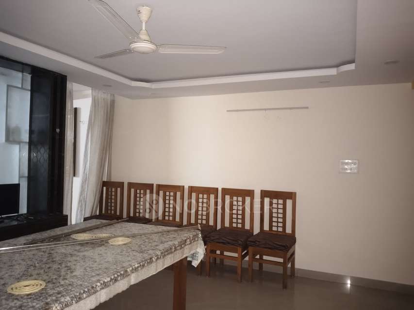 4 BHK Flat In Regent Park  for Rent  In Serilingampalle
