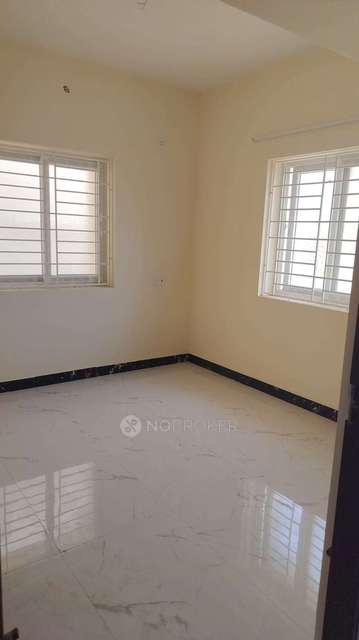 2 BHK Flat In Bakers Krishna For Sale  In Ayyapanthangal