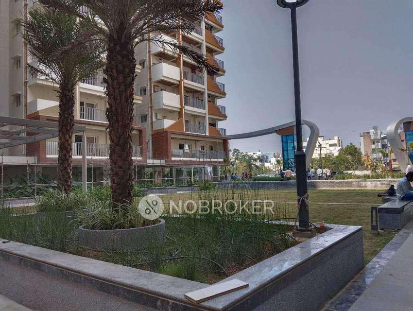 2 BHK Flat In Laxmi Emperia For Sale  In Miyapur