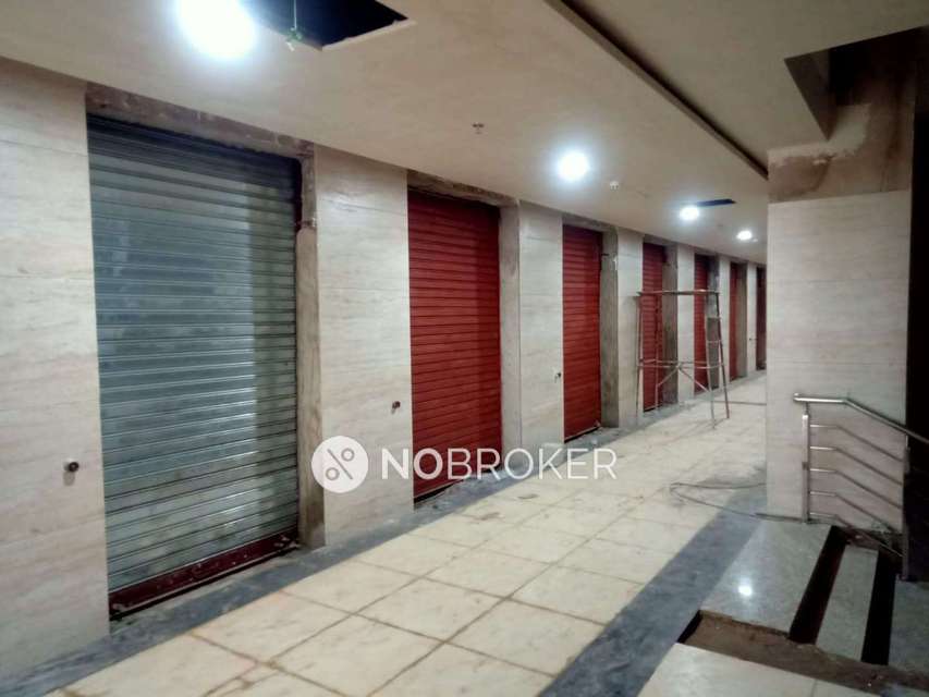 Shop in Sector 79, Faridabad for Rent 