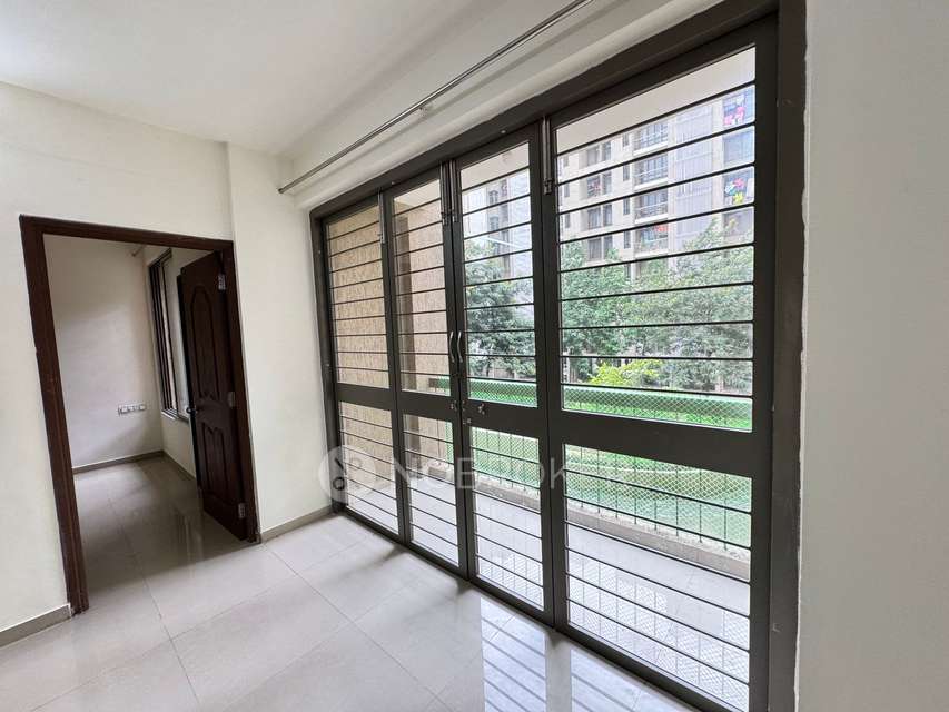 2 BHK Flat In Skyi Manas Lake, Bhukum For Sale  In Bhukum