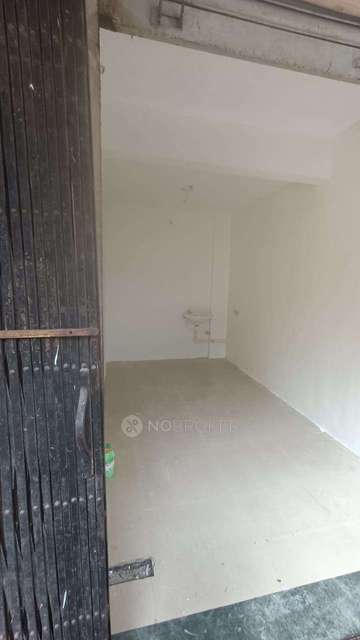 Shop in Hadapsar, Pune for Rent 