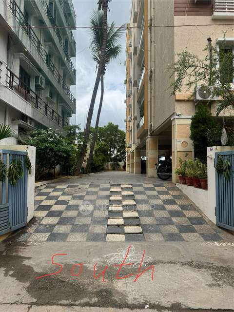Plot For Sale  In Begumpet