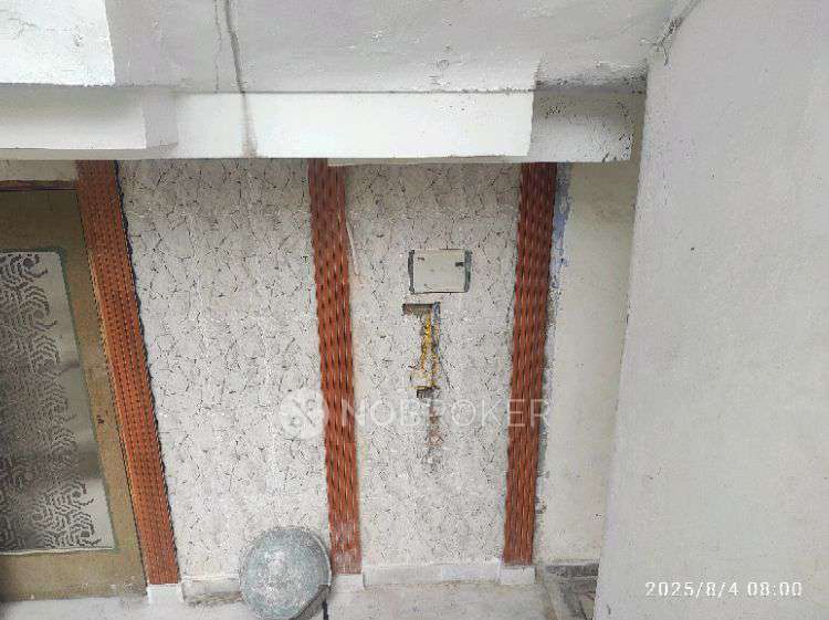 4 BHK Flat In Bank Vihar State Bank Apartments For Sale  In Pitam Pura