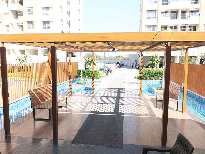 2 BHK Flat In Vtp Leonara For Sale  In Mahalunge