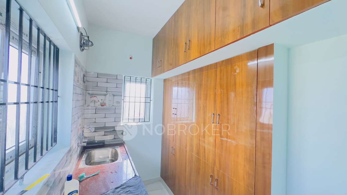 2 BHK House for Rent  In Anakaputhur