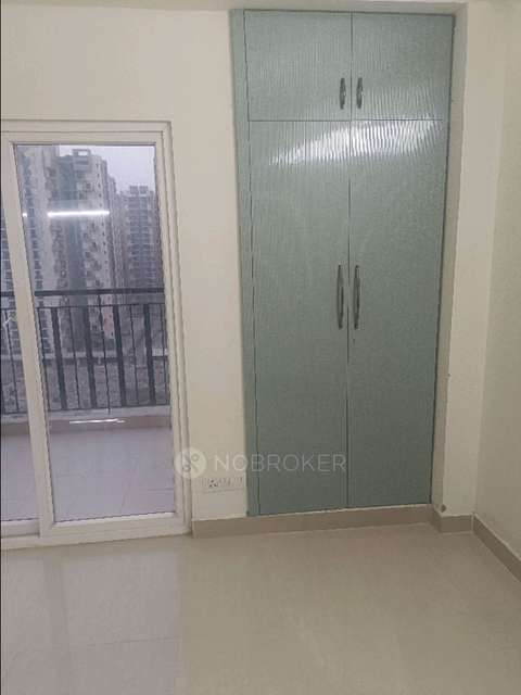 2 BHK Flat In Amrapali O2 Valley For Sale  In Ryan International School, Noida Extention, Noida - Cbse