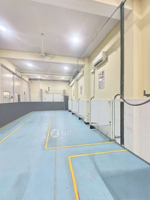 Godown/Warehouse in Sector 105, Gurgaon for Rent 