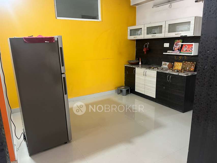 Single Room for Male In 3 BHK  In Mamatha Annex In Nizampet