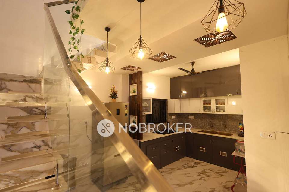 Industrial Building in Semancheri, Chennai for Rent 