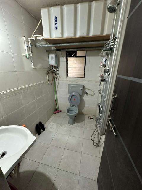 2 BHK Flat In Rahul Nisarg Society For Sale  In Warje