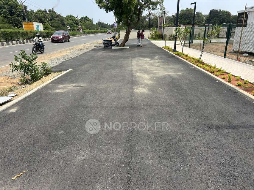 Showroom in Kelambakkam - Vandalur Rd, Chennai for Rent 