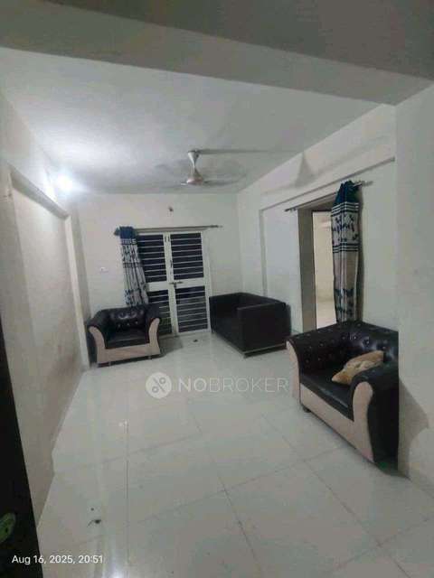 2 BHK Flat In Hevenly Empire, Sinhgad Law Colage, Ambegaon Bk for Rent  In Ambegaon Bk