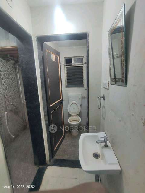 2 BHK Flat In Hevenly Empire, Sinhgad Law Colage, Ambegaon Bk for Rent  In Ambegaon Bk