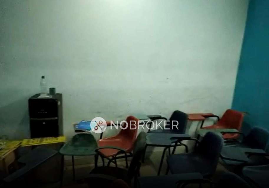 Shop in Mehurali, Delhi for sale 