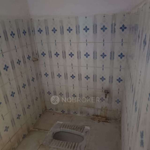2 BHK Flat In Pragathi Appratment For Sale  In Old Alwal