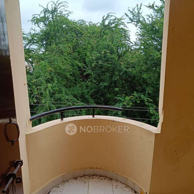 2 BHK Flat In Pragathi Appratment For Sale  In Old Alwal