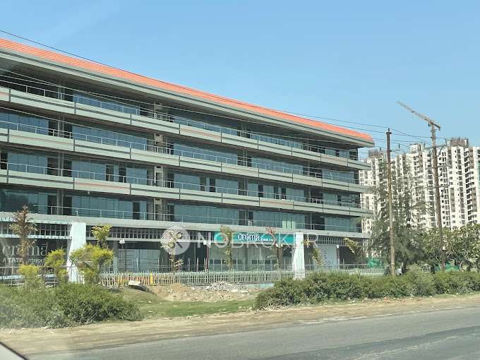 Co-Working  space in Techzone 4, Greater Noida for Rent 
