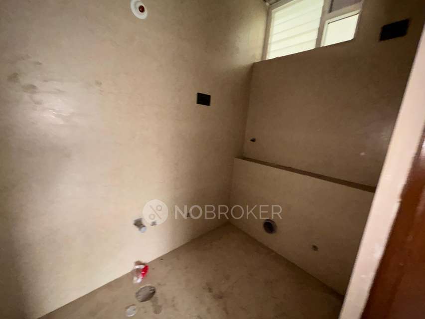 3 BHK Flat In Crystal Builders & Developers For Sale  In Yapral