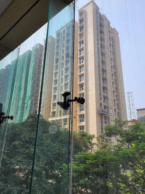 2 BHK Flat In Nahar Amaryllis for Rent  In Chandivali