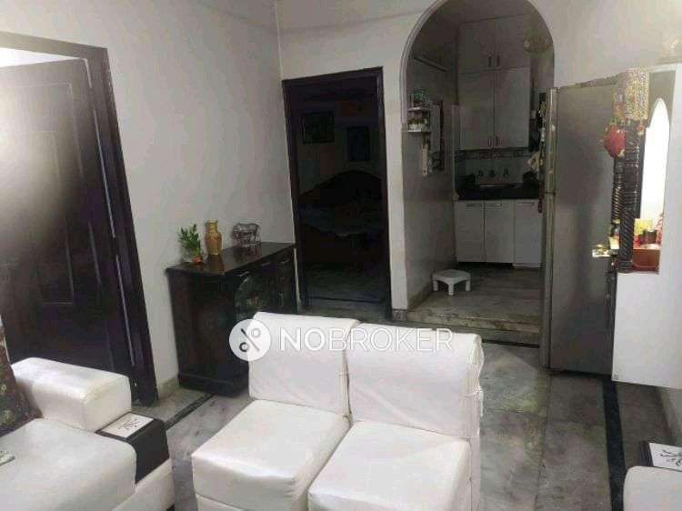 2 BHK Flat In Standalone Building  For Sale  In Pandav Nagar