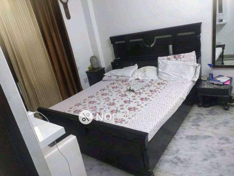 2 BHK Flat In Standalone Building  For Sale  In Pandav Nagar