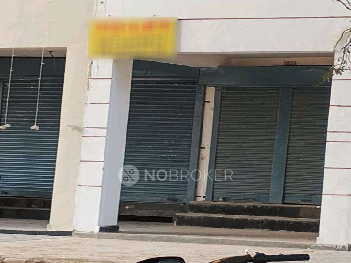 Shop in Sector 52, Gurgaon for Rent 