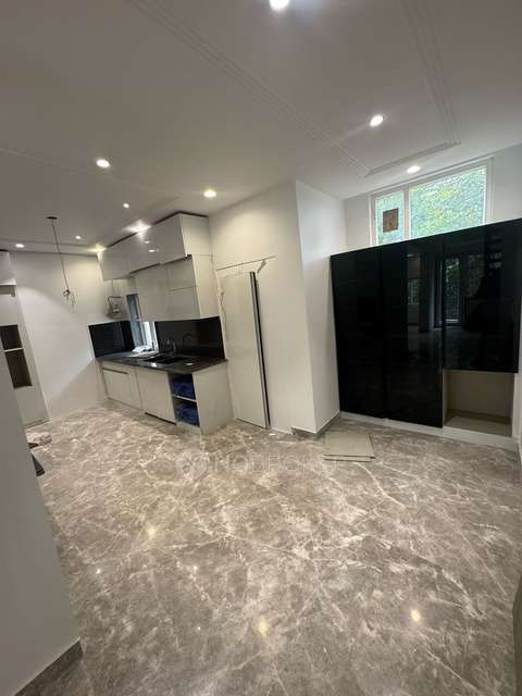 4 BHK Flat for Rent  In Hari Nagar