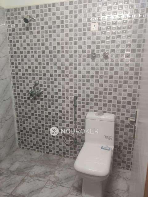 2 BHK Flat In Nirala Greenshire For Sale  In Patwari