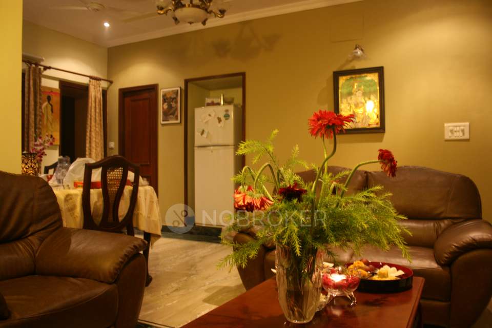 3 BHK Flat In Mahagun Manor, Sector 50 For Sale  In Sector 50