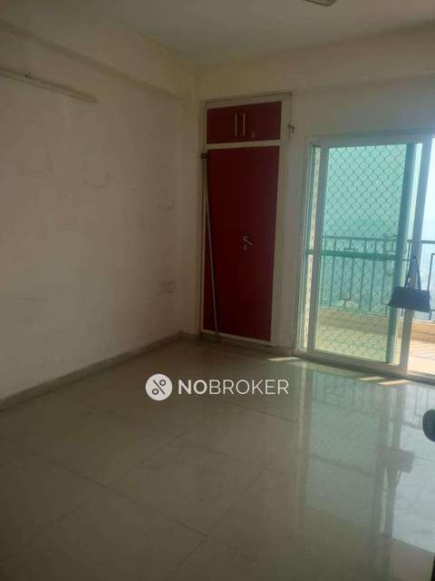 2 BHK Flat In Windsor Paradise 2  For Sale  In  Raj Nagar Extension