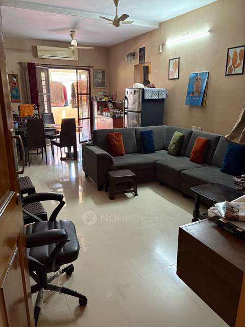 2 BHK Flat In Gurswamy Road For Sale  In Nolambur