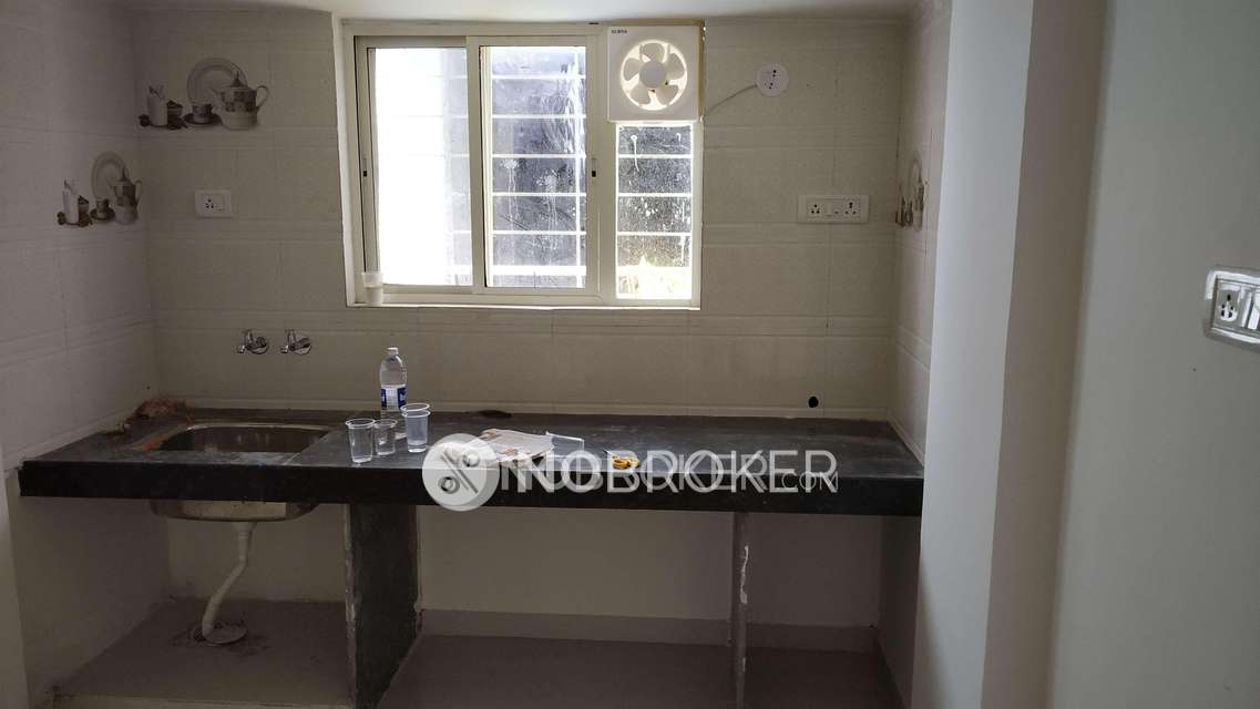 2 BHK Flat In Empire Heights For Sale  In Manjari Budruk