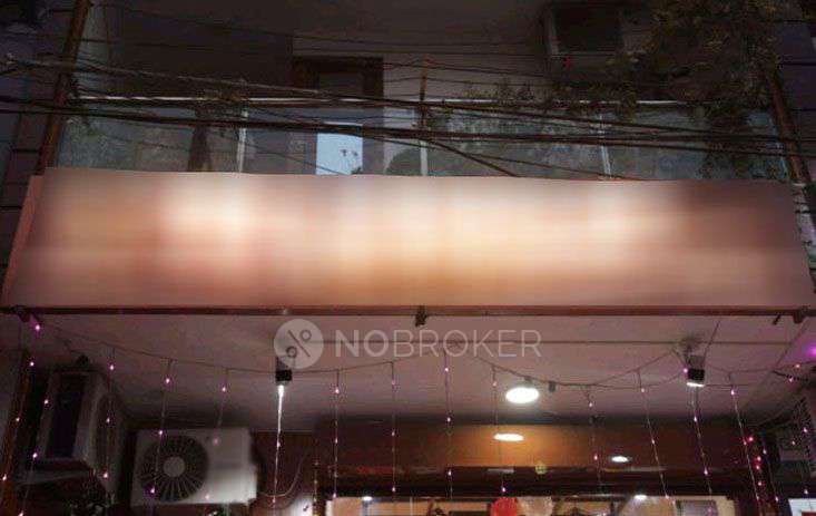 Showroom in Indirapuram, Ghaziabad for sale 