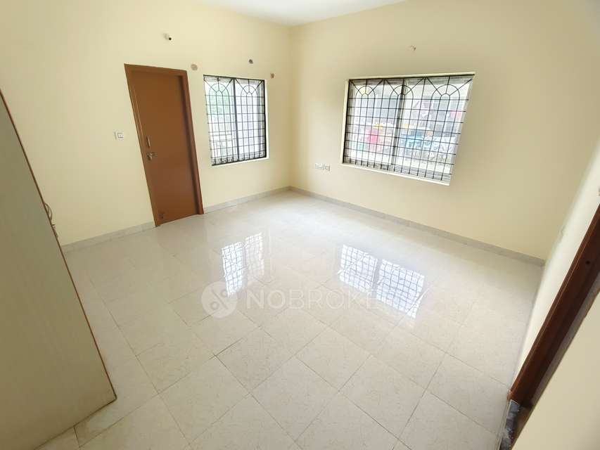 2 BHK Flat In Himagiri Green Forest Apartments For Sale  In J. P. Nagar