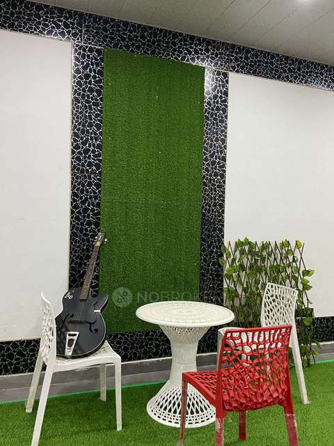 PG for Girls in Knowledge Park 