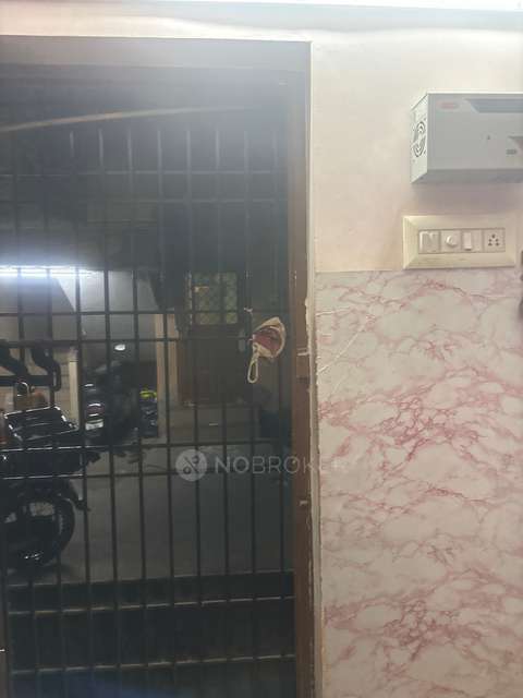 2 BHK Flat In Sowbhgaya Apartments For Sale  In Raja Annamalai Puram