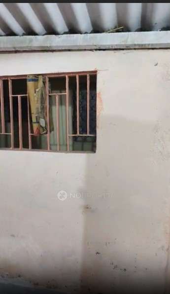 1 RK Villa In Aptechal for Rent  In Unit No 7 Shah & Nahar Industrial Premises Laxman Papan Marg, Off, Dr Elijah Moses Rd, Worli Naka, Upper Worli, Worli, Mumbai, Maharashtra 400018, India