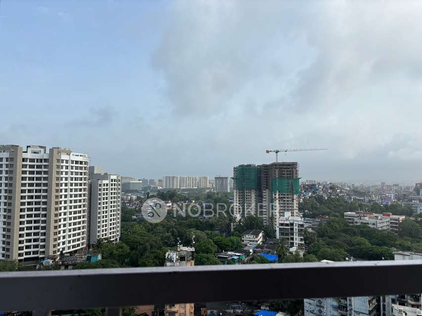 2 BHK Flat In Eastern Heights Sion for Rent  In Eastern Heights, Chunabhatti
