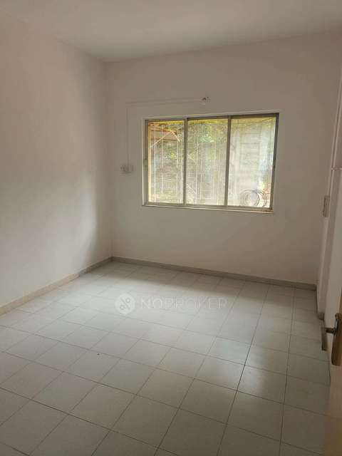 3 BHK Flat In Chaitrangan Chs For Sale  In Law College Ground