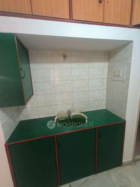 3 BHK Flat In Chaitrangan Chs For Sale  In Law College Ground