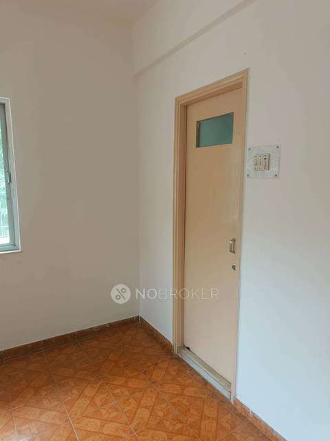 3 BHK Flat In Chaitrangan Chs For Sale  In Law College Ground