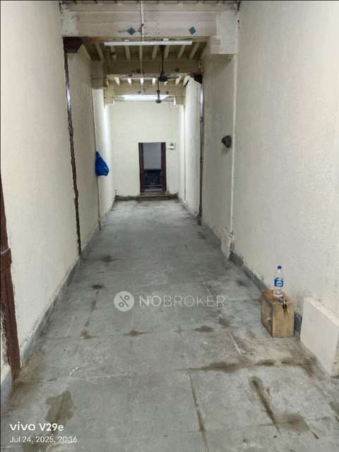 Godown/Warehouse in Mandvi, Mumbai for Rent 