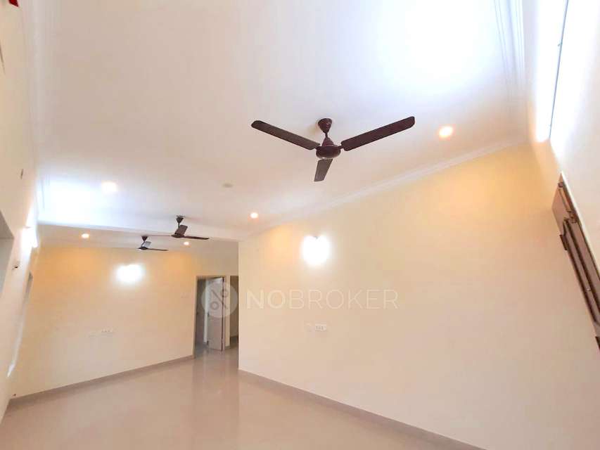 2 BHK Flat In Medavakkam For Sale  In Medavakkam