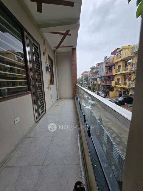 3 BHK House For Sale  In 398, Block C, Swaran Jayanti Puram, Govindpuram, Ghaziabad, Uttar Pradesh 201013, India